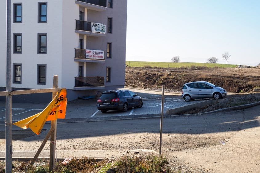 Un bloc recent construit în vestul Clujului.