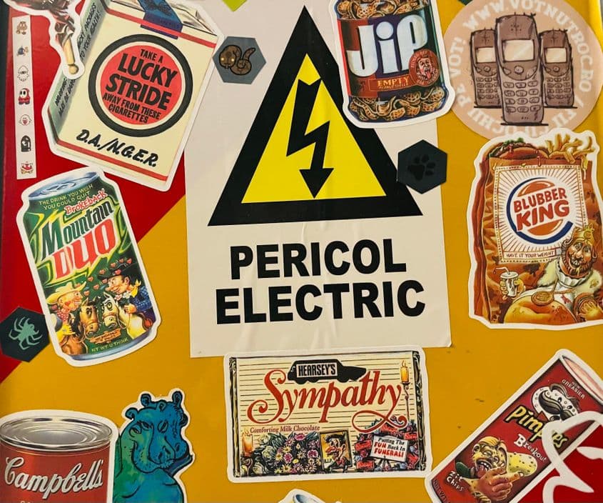 Acolo unde statul comunică prost, oamenii își iau informații din alte surse.