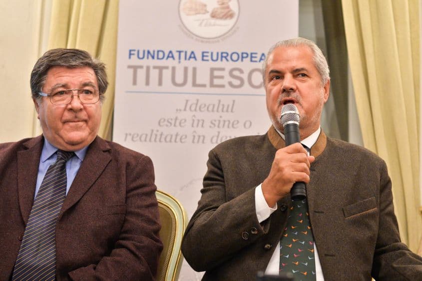 Nicolae Melinescu și Adrian Năstase.