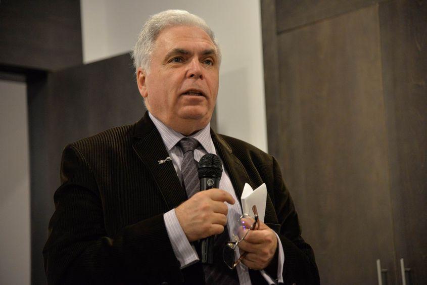 Adrian Severin și-a început cariera ca instructor la Academia Ștefan Gheorghiu