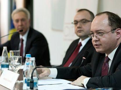 Bogdan Aurescu: România vrea să declare, la Summit-ul NATO din iulie, "capabilitatea operațională inițială" a Scutului de la Deveselu