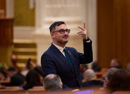 Dan Dezinformare Tanasă. Declarația deputatului AUR despre „muncitorii străini fără loc de muncă” este contrazisă de datele ANOFM și ale Inspecției Muncii