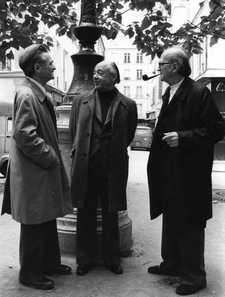 O imagine faimoasă: Emil Cioran, Eugène Ionesco și Mircea Eliade la Paris, în 1986. Foto: Louis Monier