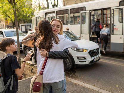 VIDEO. Ucraina separată: cât de greu este pentru cupluri să rămână conectate emoțional când sunt separate de mii de kilometri