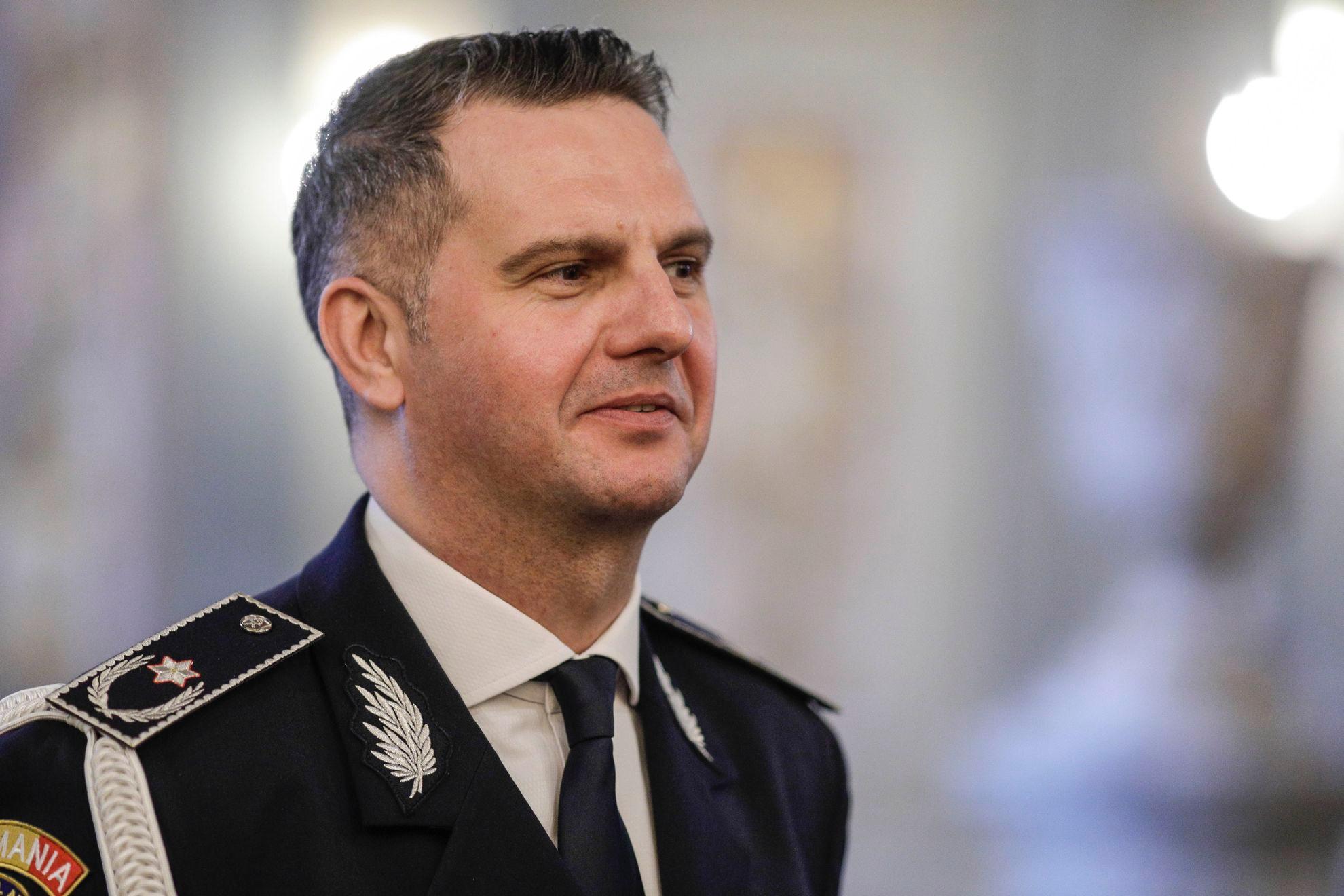 Chestorul Bogdan Berechet, șeful Poliției Capitalei, a cerut polițistei Adriana Răvaș să-i trimită și lui captura de ecran, pe care mai apoi a trimis-o mai departe către alți cinci ofițeri ai Poliției Române. FOTO: OCTAV GANEA, Inquam Photos.