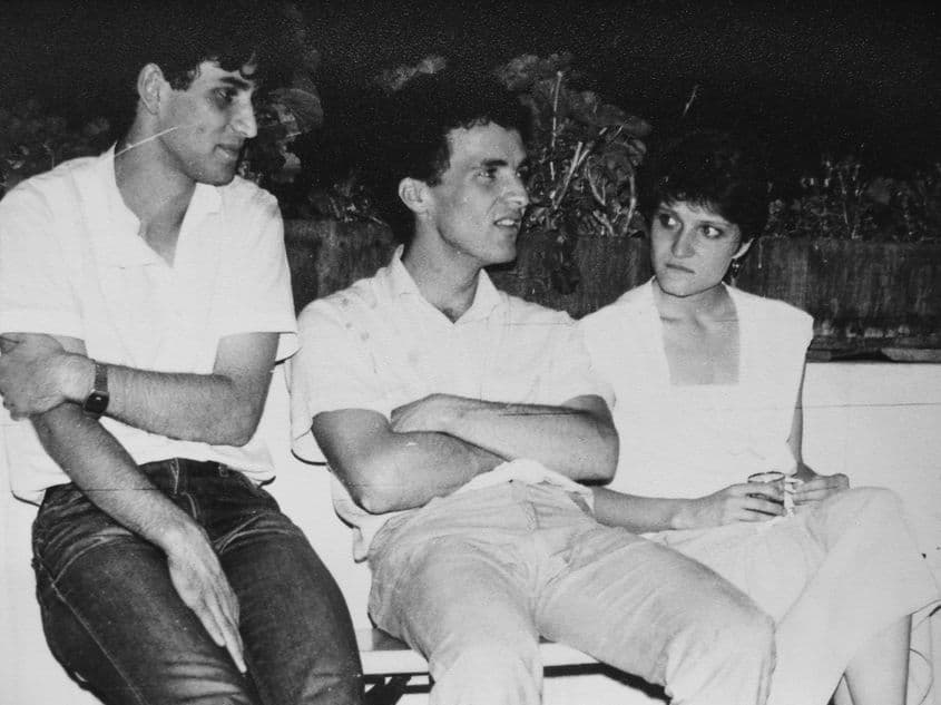 Cătălin Bia (în mijloc), în anul II de facultate. Foto: Arhiva personală