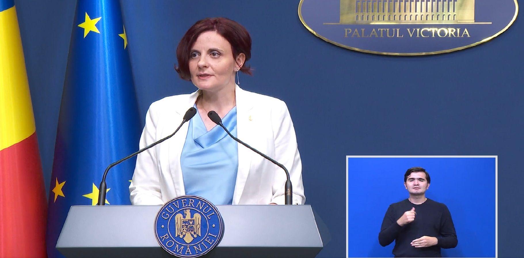 Foto: Mădălina Turza, consilierul de stat al premierului. Captură din conferința de presă de la guvern