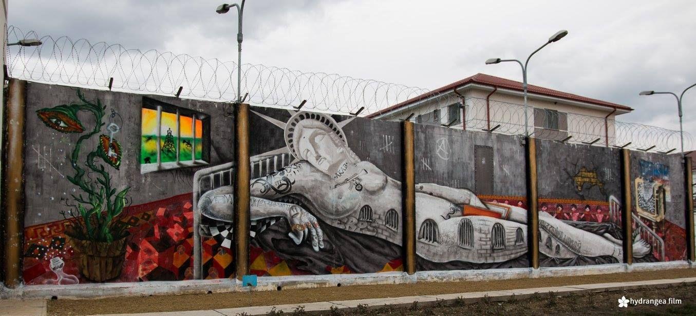 Mural realizat la Penitenciarul Vaslui, în cadrul proiectului „O pată de culoare” 2016
