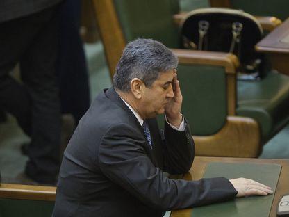 Gabriel Oprea, după ce a trucat o fotografie cu Barack Obama: "Am primit poza, nu știu cine e persoana respectivă"