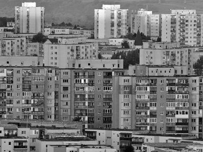 Marea călătorie până-n spatele casei. Povestea Mănășturului