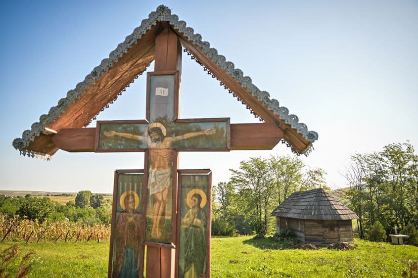 Biserica de lemn Bălușeni, jud. Botoșani