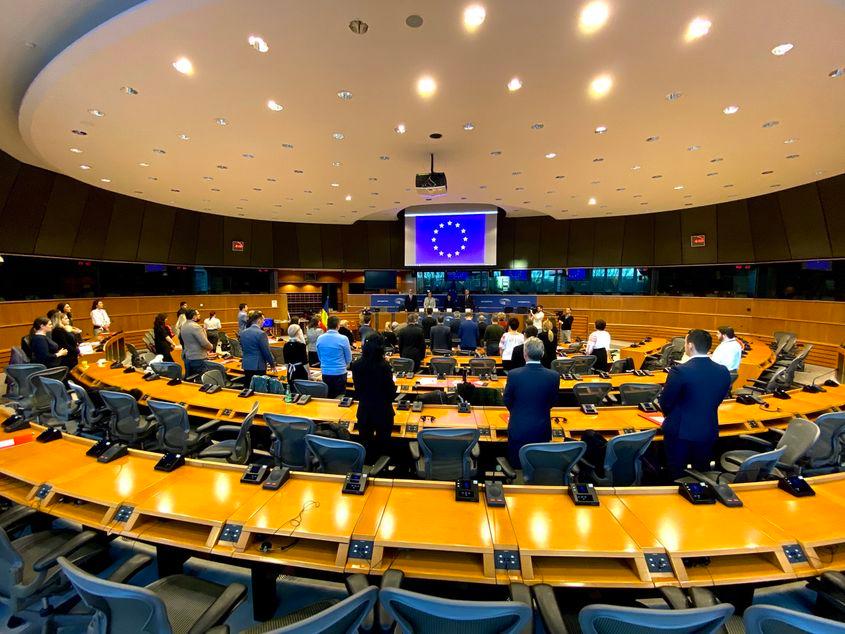 Sala în care s-au comemorat cei 30 de ani de la Revoluție a fost aproape goală. Foto: Maria Tufan