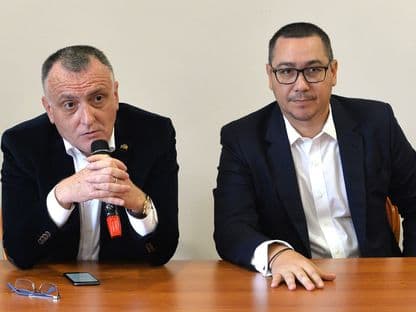 Istoria unei infamii: dreptul de a renunța voluntar la titlul de doctor, promovat de ministrul Sorin Cîmpeanu în 2014, produce efecte juridice după 7 ani