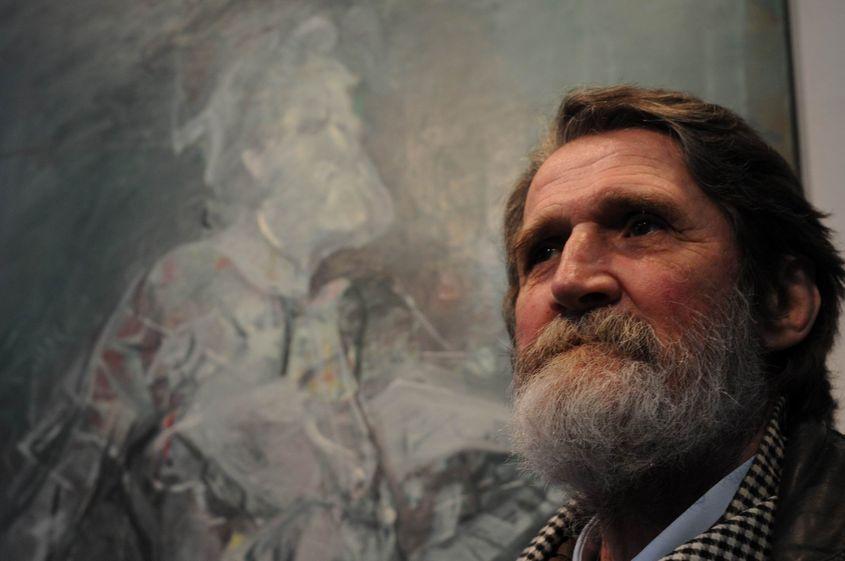 Andrei Romocean în noiembrie 2014, la vernisajul expoziției personale de pictură de la Galeria Simeza. Foto Lucian Muntean