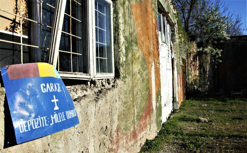 Orice loc e bun pentru a face bine oamenilor.