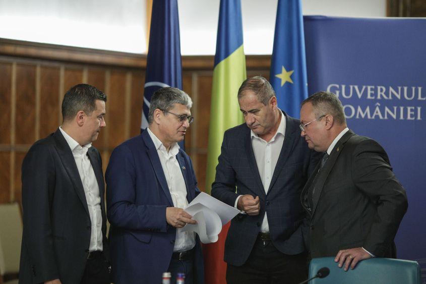 Marcel Boloș, ministrul Fondurilor Europene (al doilea din stânga). Foto: Inquam Photos / <a target="_blank" href="https://inquamphotos.com/users/octavganea">Octav Ganea</a>