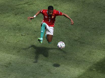 „Străinii” Franței și Elveției