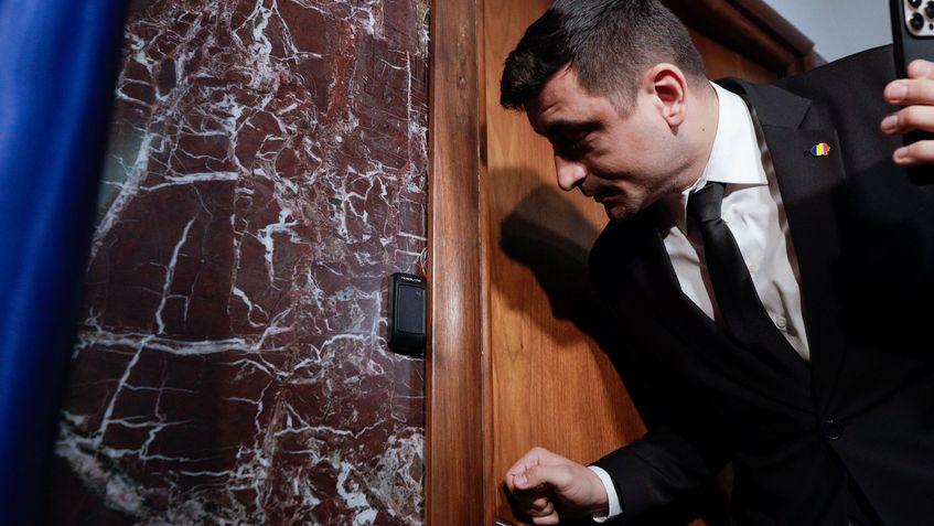 George Simion la ministerul Energiei din Bucuresti, luni 5 decembrie 2022. Inquam Photos / George Calin