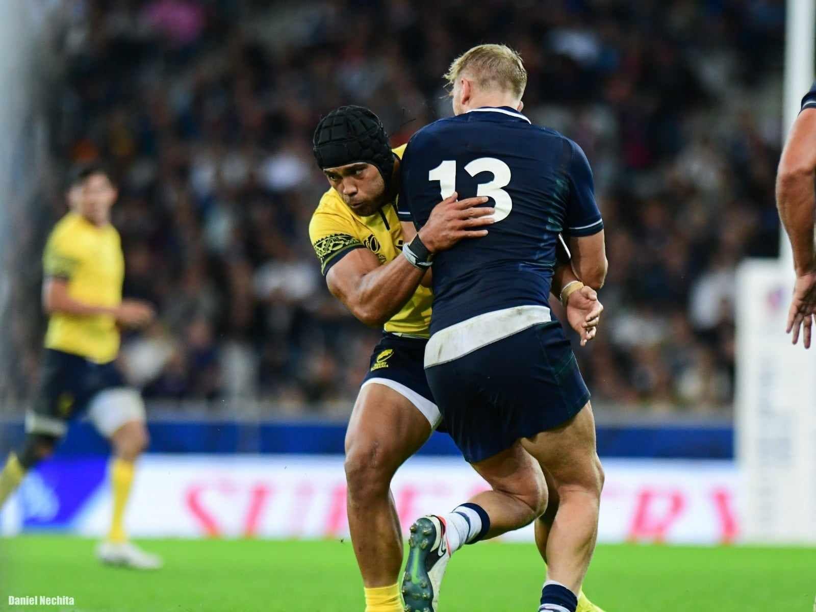 Aripa României Sikuea Taliauli îl plachează pe centrul scoțian Chris Harris