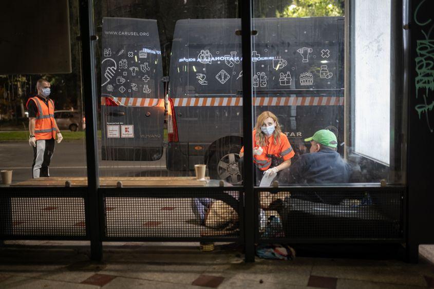 Echipa Carusel, în tura de noapte, în 2020. Foto: Ioana Epure
