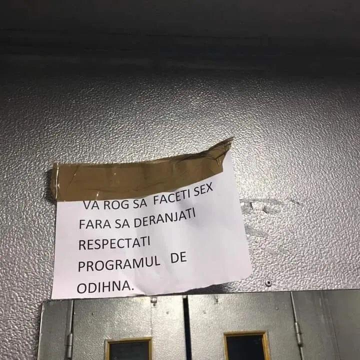 <meta charset="utf-8">Foto: Scară, frumos <a target="_blank" href="https://www.instagram.com/scarafrumos/%20">https://instagram.com/scarafrumos/</a>
