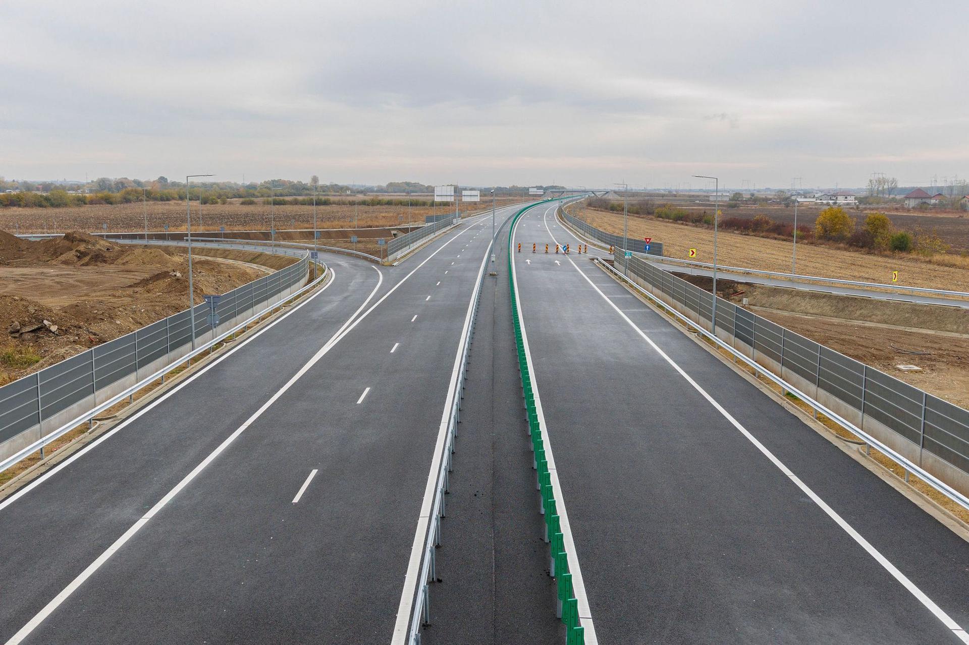 A0 South motorway, Bucharest, 15 Nov 2023. Although almost finished, it will not be opened until 2024. Inquam Photos / Bogdan Buda