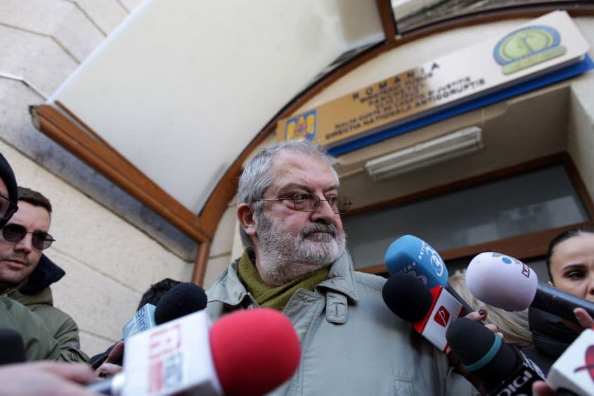 Gheorghe Ciuhandu s-a prezentat la DNA pe 17 februarie, fiind suspect într-un dosar privind vânzarea unor imobile din Timișoara. Foto: Liviu Albei / Inquam Photos