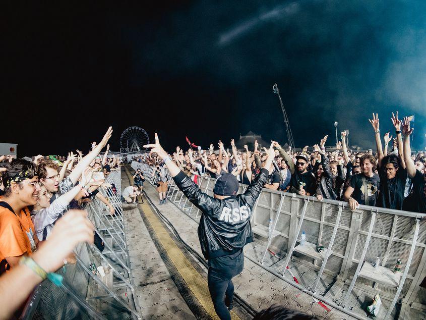 Concert Bloody Beetroots la festivalul Electric Castle. Foto: Miluță Flueraș