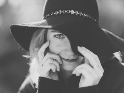 Expertul în optică al companiei Carl Zeiss: "O lentilă de calitate rezistă zeci de ani"