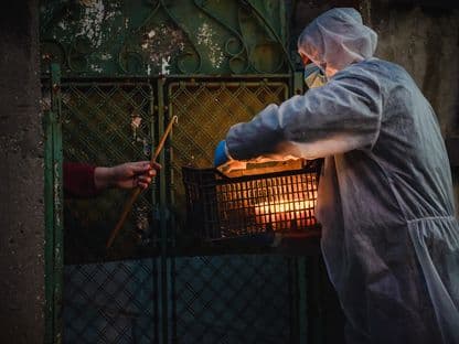 În 2020 Hristos a-nviat la distanță