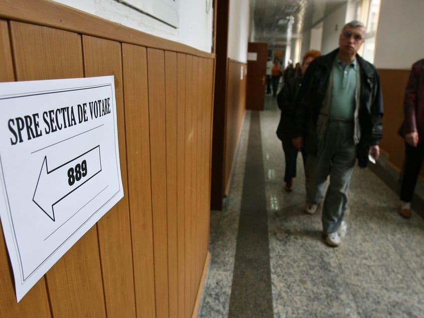 Alegerile într-un singur tur îi favorizează pe primarii în funcție. Foto: Lucian Muntean