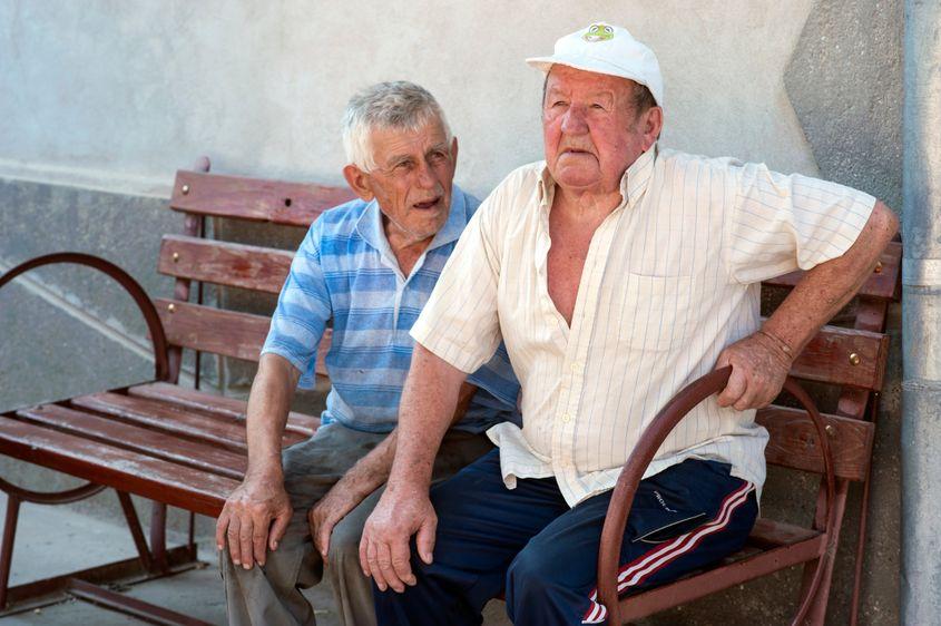 Sătenii în vârstă sunt nostalgici după vremurile când se pleca la muncă în Beiuș