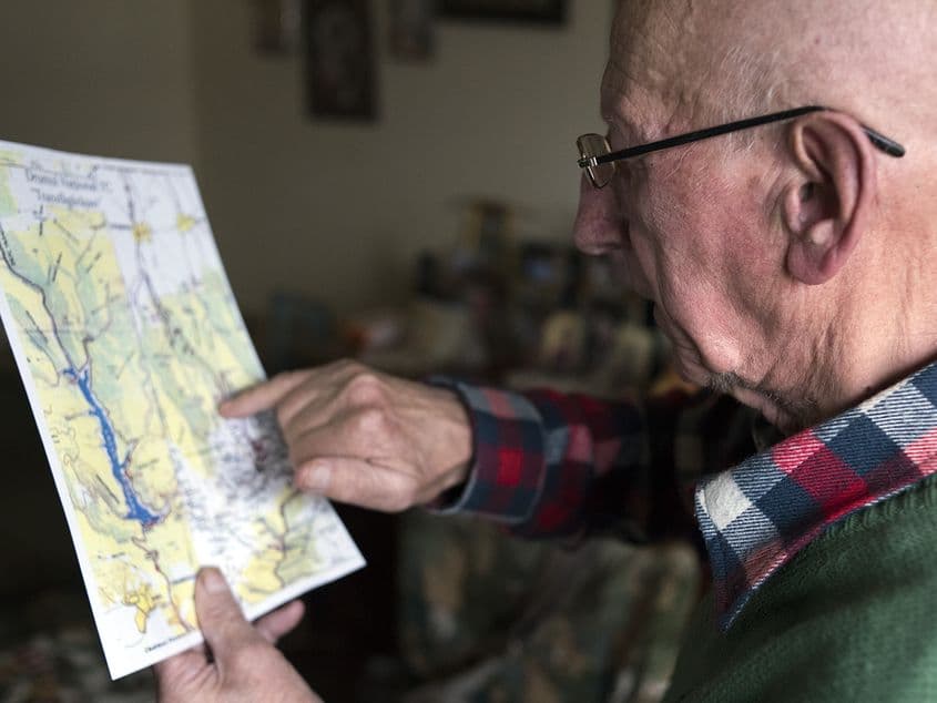 Inginerul Dumitru Ducaru (81 de ani) a coordonat șantierul Transfăgărășanului de la început până la tăierea panglicii (1969-1974). Foto: Raul Ștef